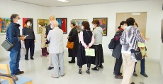 彩友会展、たくさんの方が来てくださっています