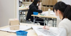 受験クラス、平日はデッサンの日です