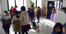 児童画クラスバルーンアート合作